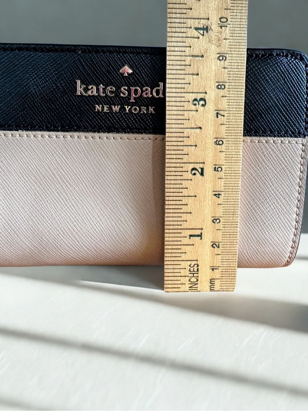 Kate Spade Staci Colorblock Medium Compact Bifold Wallet warm beige/black - Picture 12 of 13